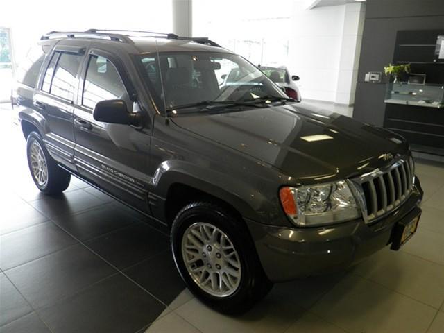 Jeep Grand Cherokee SLT 25 Sport Utility