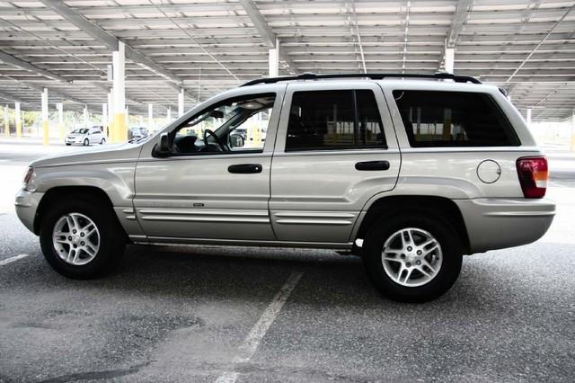 Jeep Grand Cherokee 2004 photo 3