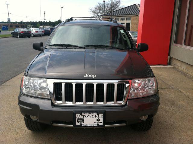 Jeep Grand Cherokee 2004 photo 3