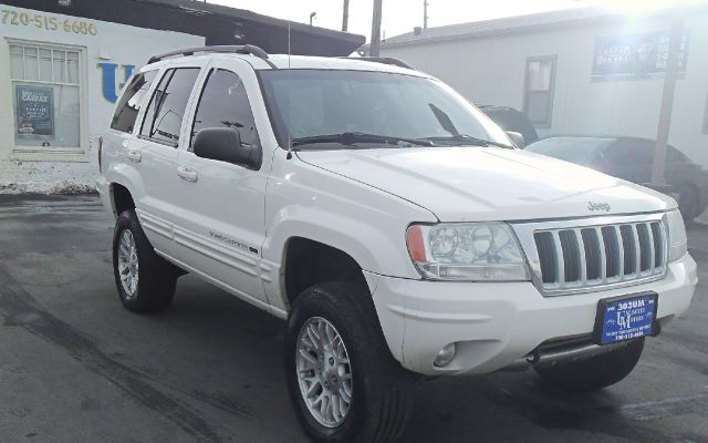 Jeep Grand Cherokee 2004 photo 1