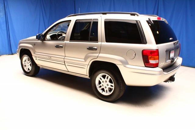 Jeep Grand Cherokee 2004 photo 1