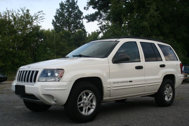 Jeep Grand Cherokee 2004 photo 3