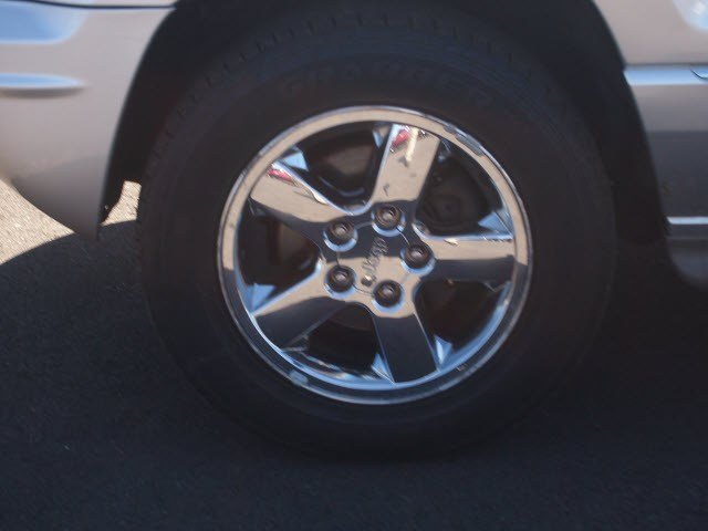 Jeep Grand Cherokee 2004 photo 4