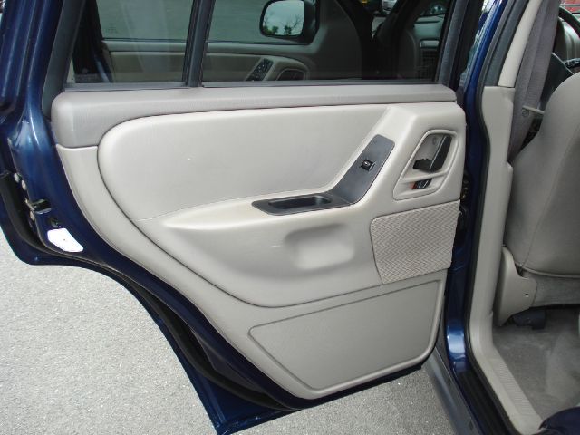 Jeep Grand Cherokee 2004 photo 11