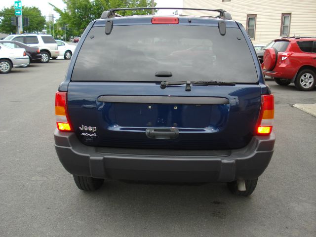 Jeep Grand Cherokee 2004 photo 22