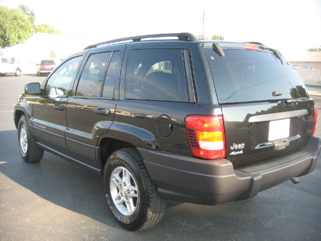 Jeep Grand Cherokee 2004 photo 2