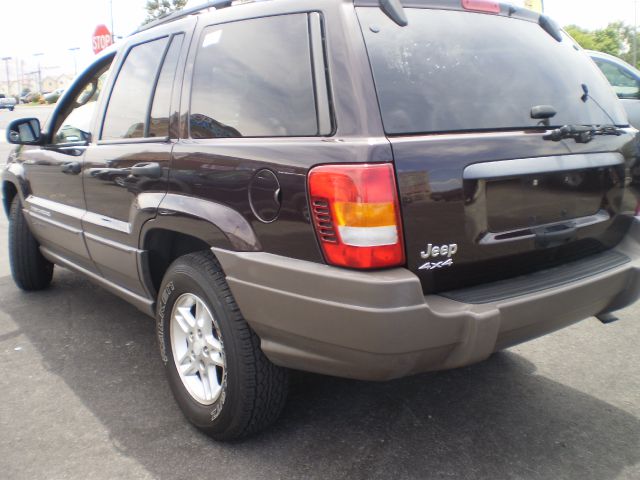 Jeep Grand Cherokee 2004 photo 3