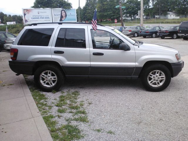 Jeep Grand Cherokee 2004 photo 1