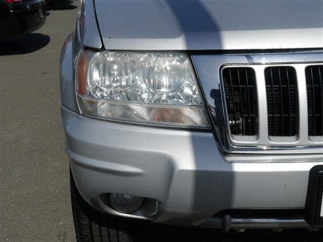 Jeep Grand Cherokee 2004 photo 1