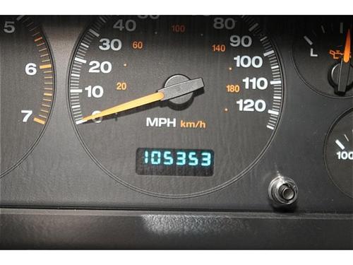 Jeep Grand Cherokee 2004 photo 3