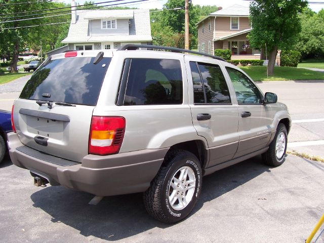 Jeep Grand Cherokee 2004 photo 2