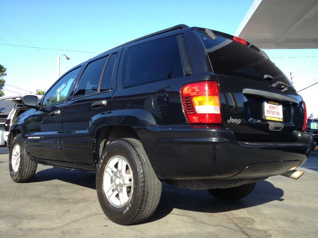 Jeep Grand Cherokee 2004 photo 4