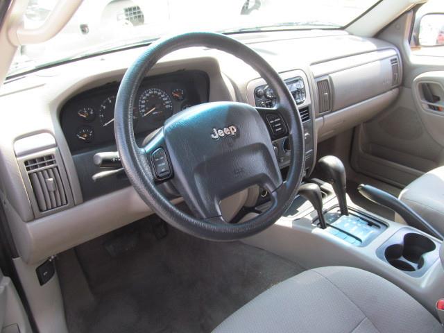 Jeep Grand Cherokee 2004 photo 1