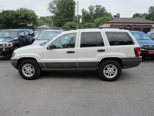 Jeep Grand Cherokee 2004 photo 4