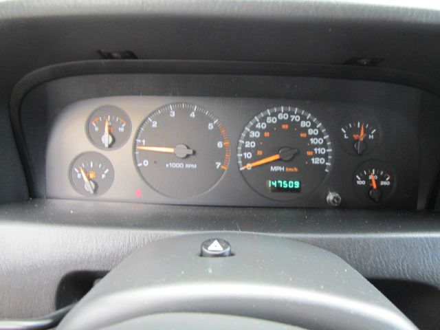 Jeep Grand Cherokee 2004 photo 8