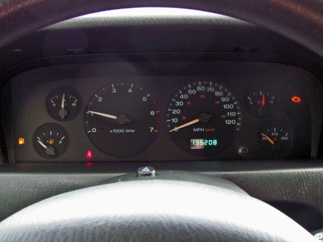 Jeep Grand Cherokee 2004 photo 4