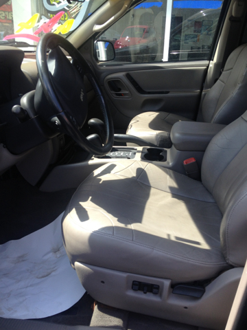 Jeep Grand Cherokee 2004 photo 4