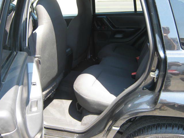 Jeep Grand Cherokee 2004 photo 2