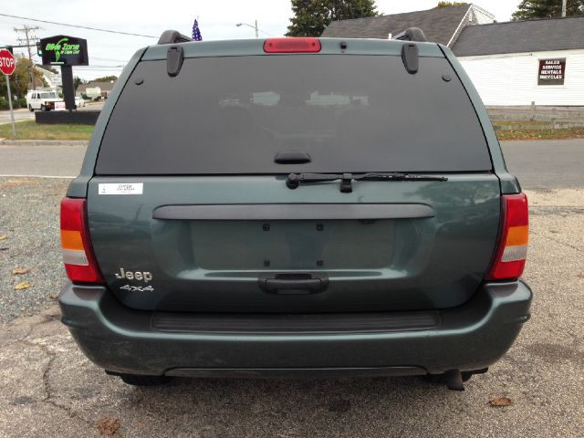 Jeep Grand Cherokee 4dr 114 WB W/4.6l AWD SUV