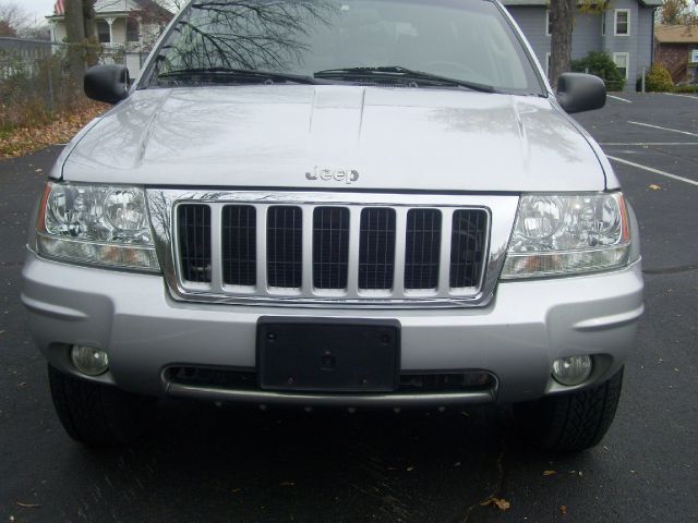 Jeep Grand Cherokee 2004 photo 2