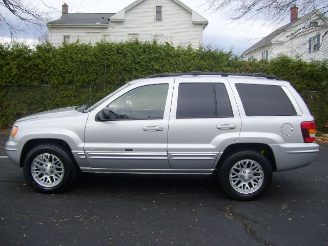 Jeep Grand Cherokee 2004 photo 4