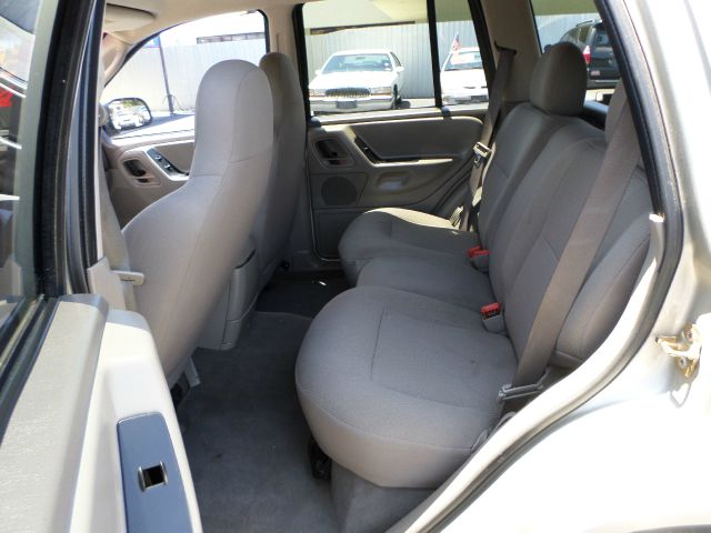 Jeep Grand Cherokee 2004 photo 12