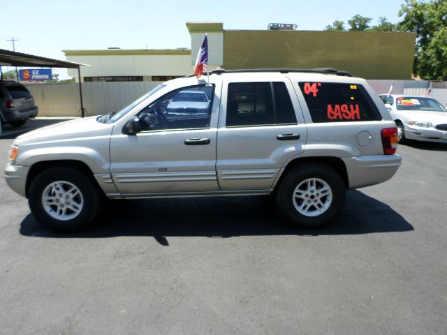 Jeep Grand Cherokee 2004 photo 17