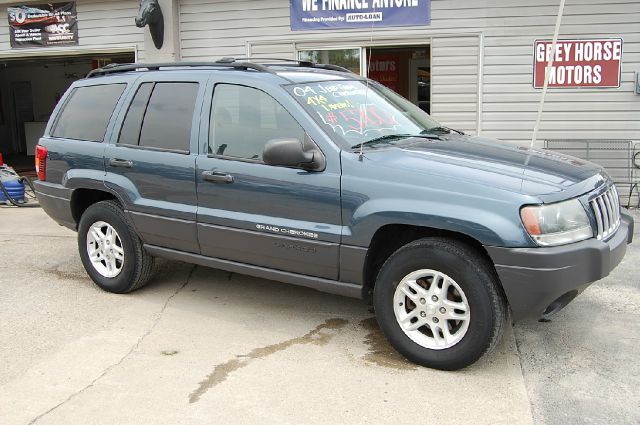 Jeep Grand Cherokee 2004 photo 2