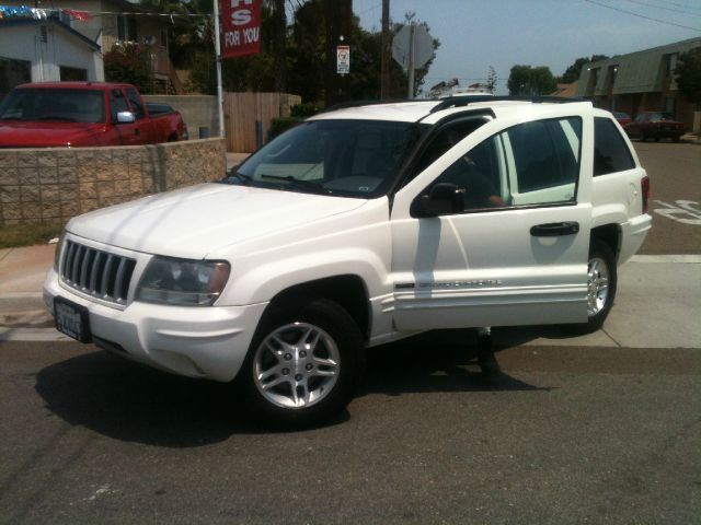 Jeep Grand Cherokee 2004 photo 3