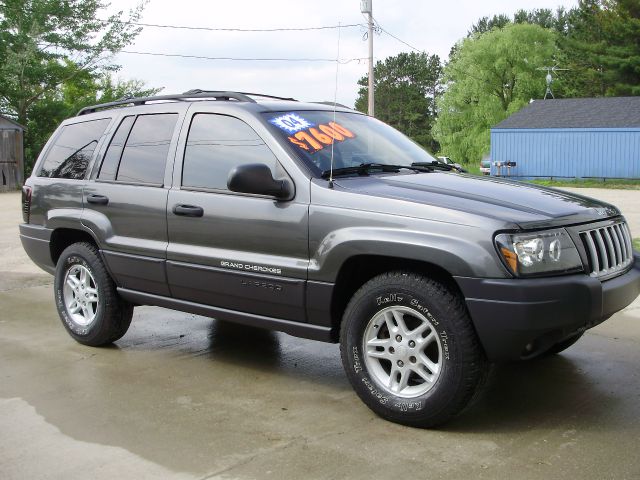 Jeep Grand Cherokee 2004 photo 1