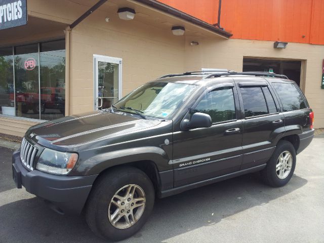 Jeep Grand Cherokee 2004 photo 3