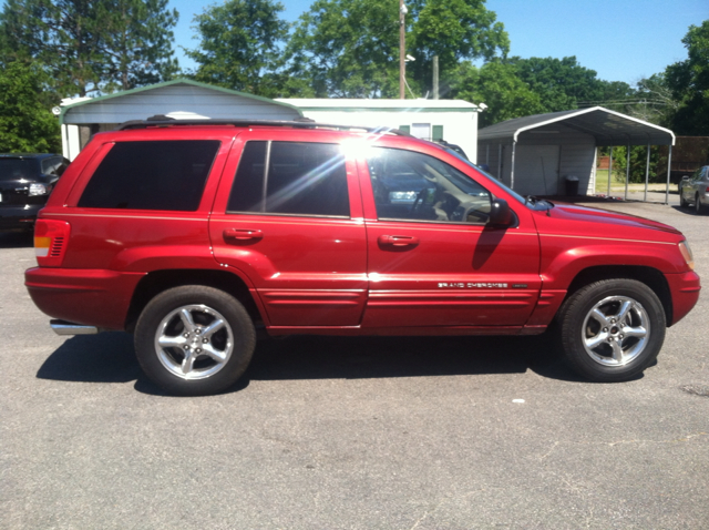 Jeep Grand Cherokee 2004 photo 1