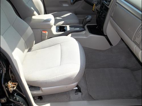 Jeep Grand Cherokee 2004 photo 2