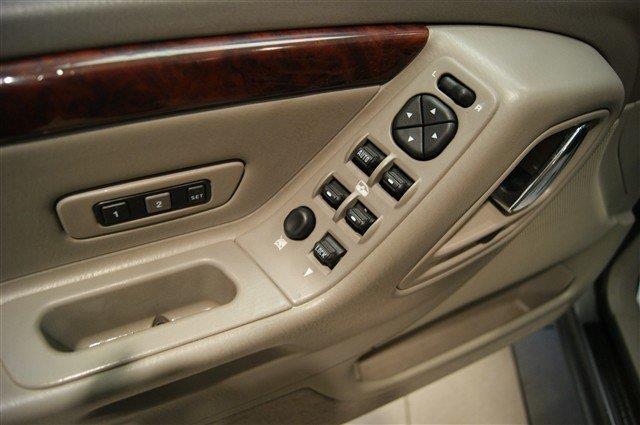 Jeep Grand Cherokee 2004 photo 2