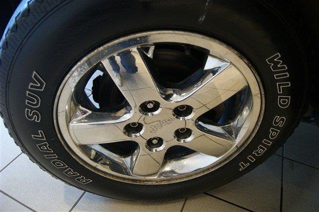 Jeep Grand Cherokee 2004 photo 4