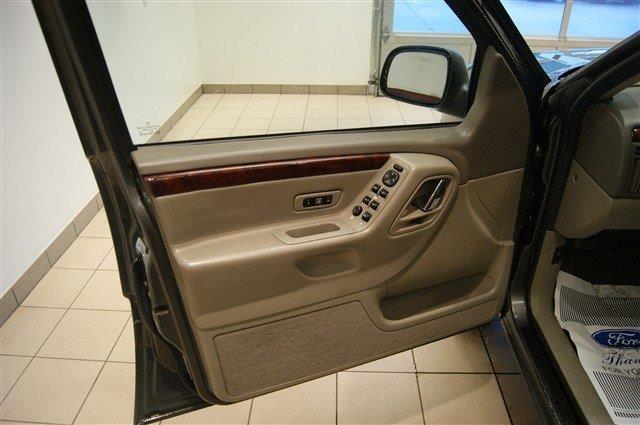 Jeep Grand Cherokee 2004 photo 5
