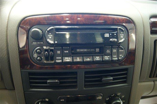 Jeep Grand Cherokee 2004 photo 7