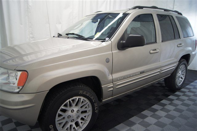 Jeep Grand Cherokee 2004 photo 4