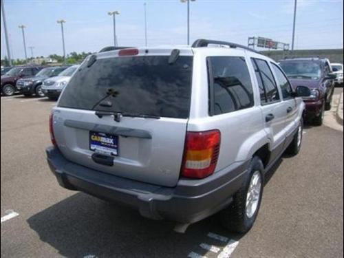 Jeep Grand Cherokee 2004 photo 3