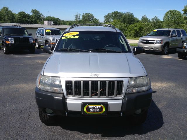 Jeep Grand Cherokee 2004 photo 2