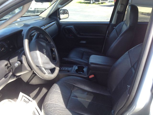 Jeep Grand Cherokee 2004 photo 5