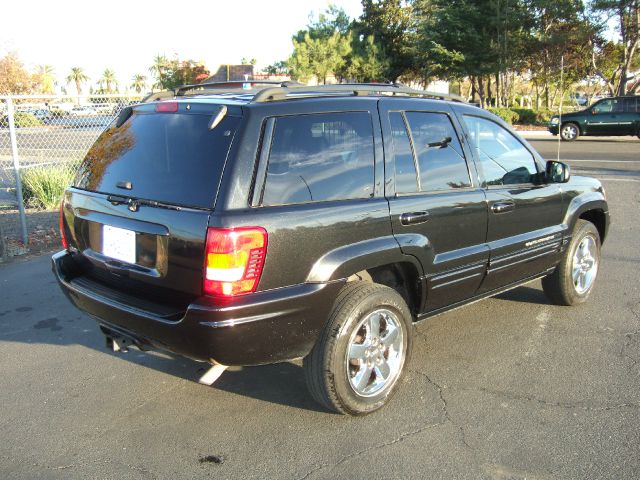 Jeep Grand Cherokee 2004 photo 4