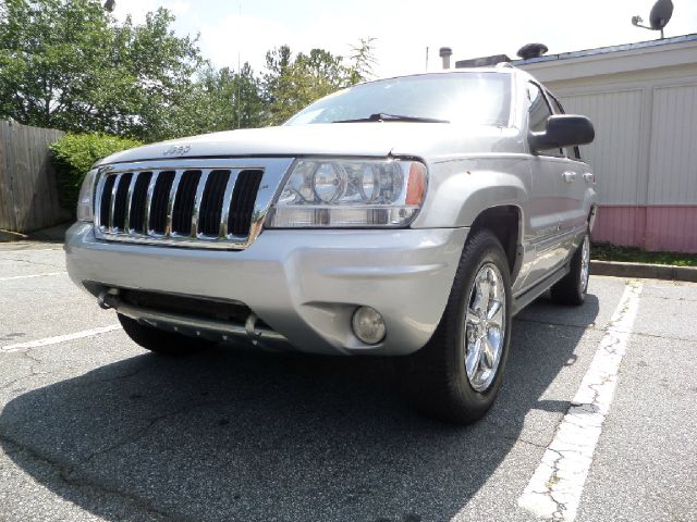 Jeep Grand Cherokee 2004 photo 4