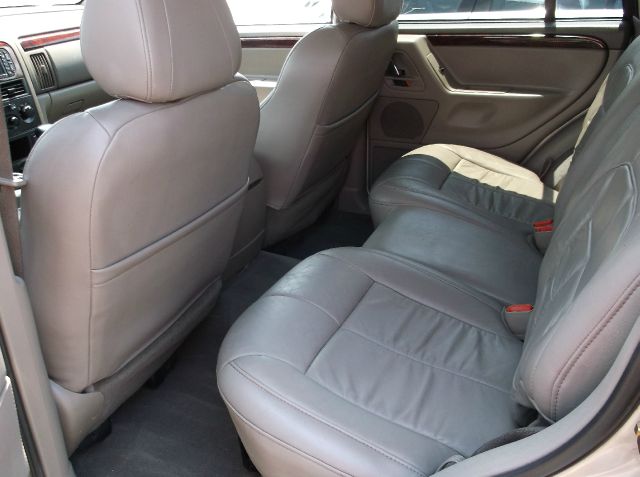 Jeep Grand Cherokee 2004 photo 12