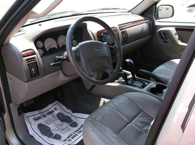 Jeep Grand Cherokee 2004 photo 15