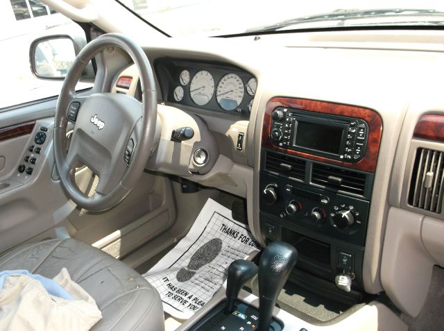 Jeep Grand Cherokee 2004 photo 9