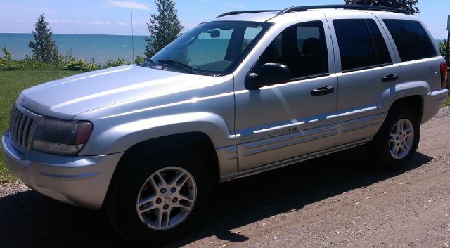 Jeep Grand Cherokee 2004 photo 3