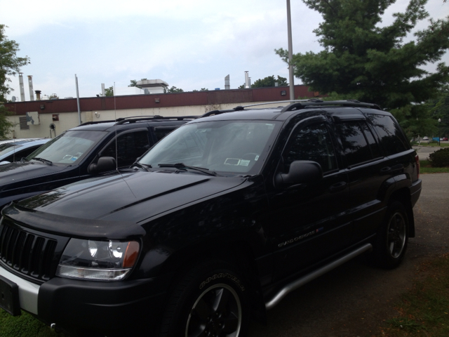 Jeep Grand Cherokee 4DR 2WD XLT SUV