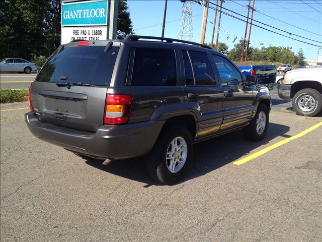 Jeep Grand Cherokee 2004 photo 4