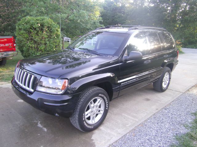Jeep Grand Cherokee 2004 photo 3